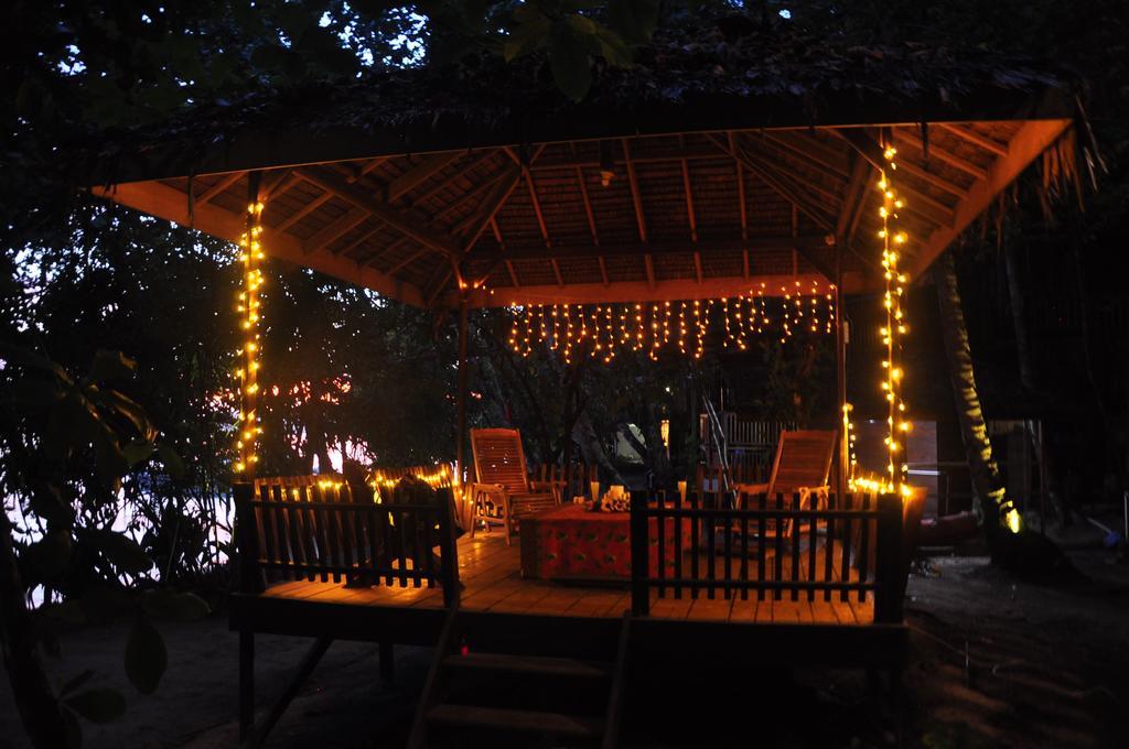 Tapokreng Raja Ampat Dive Resort מראה חיצוני תמונה