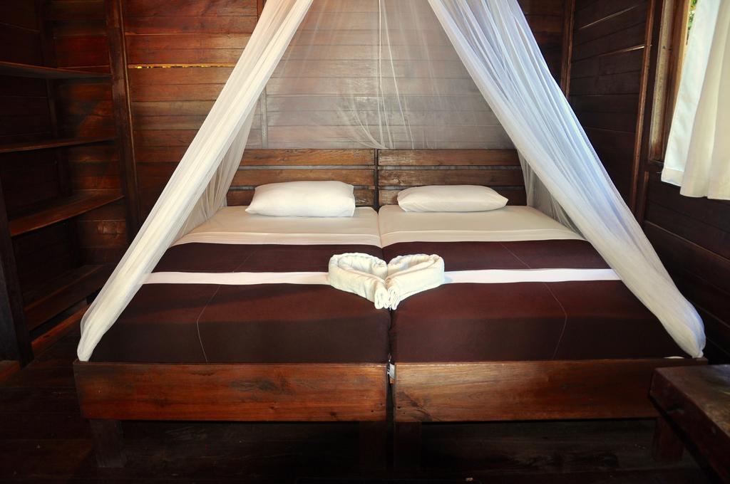 Tapokreng Raja Ampat Dive Resort מראה חיצוני תמונה