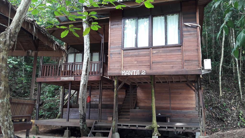 Tapokreng Raja Ampat Dive Resort מראה חיצוני תמונה